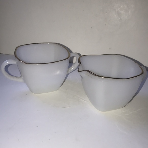 Vintage Anchor Hocking milk glass cream and sugar - Picture 3 of 11